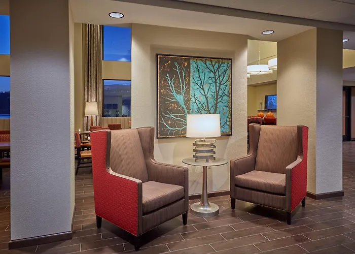 Hampton Inn & Suites Hood River